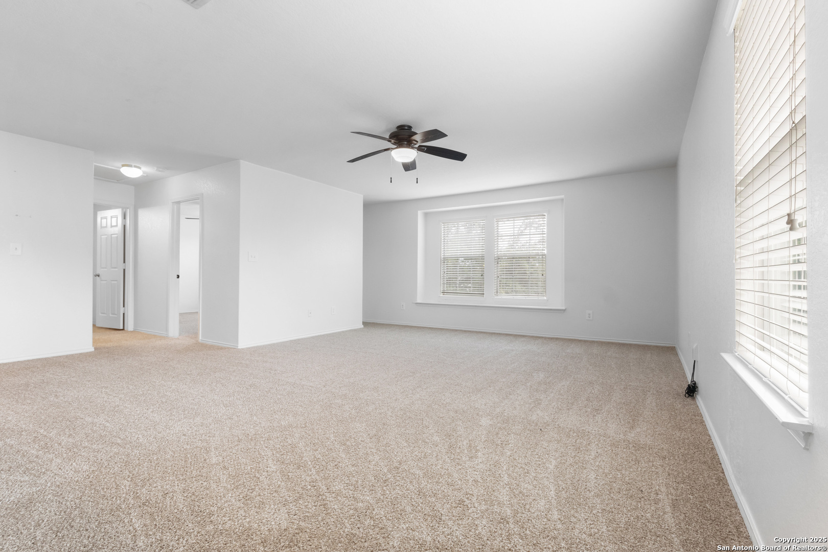 9418 Madison Creek Converse TX 78109