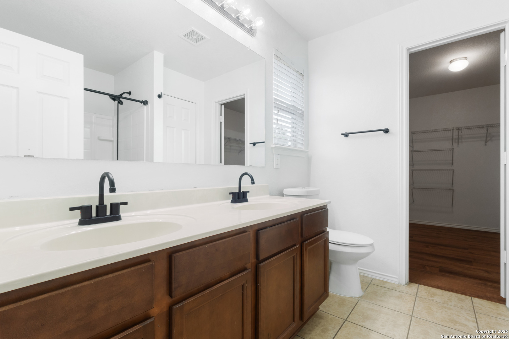 9418 Madison Creek Converse TX 78109