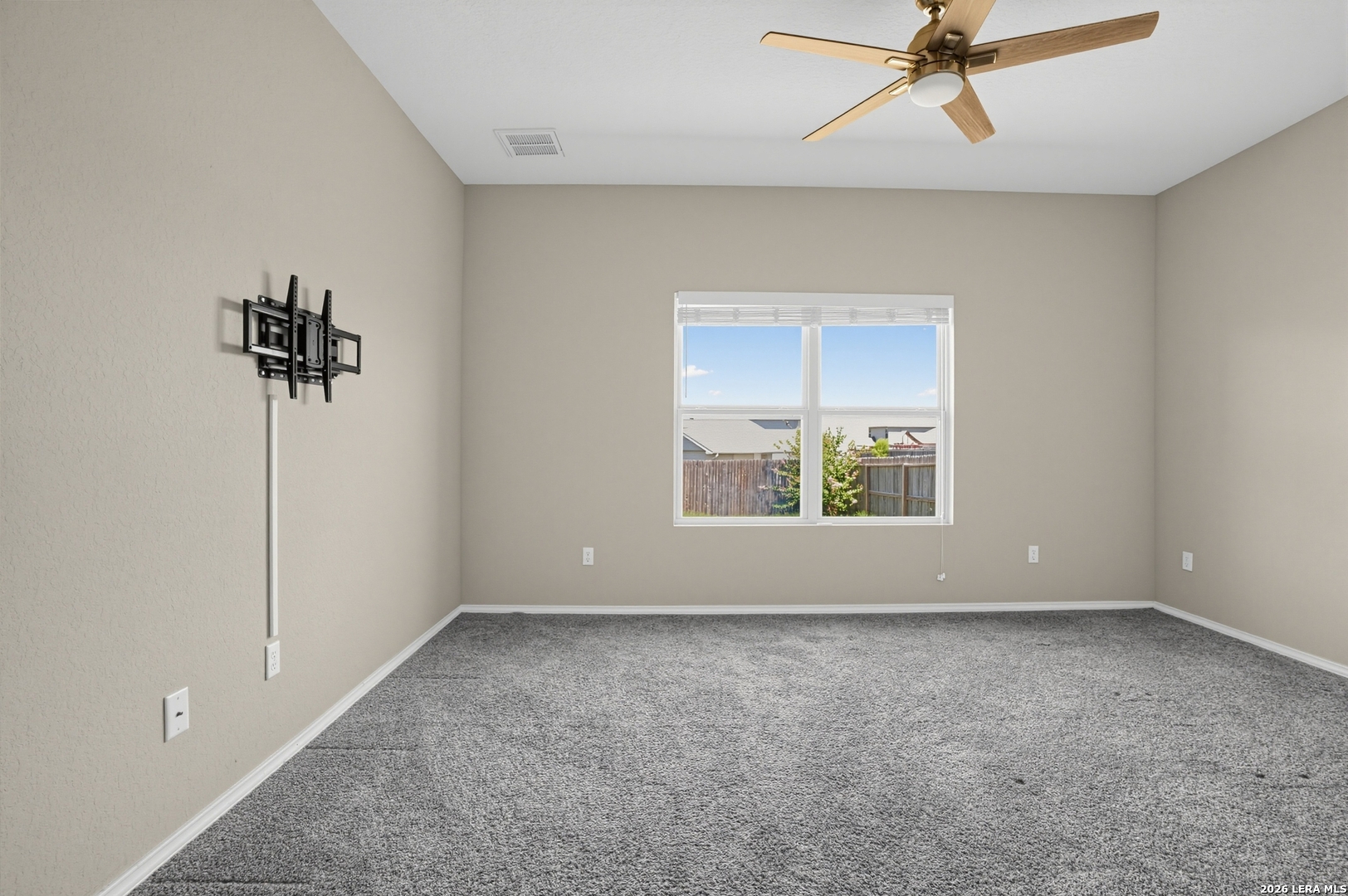 5502 Daniel Way St Hedwig TX 78152