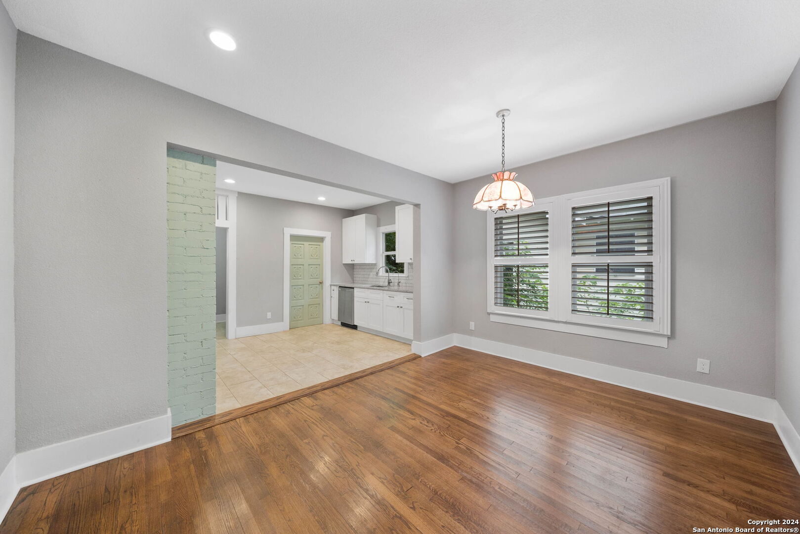 206 W High Avenue San Antonio TX 78210