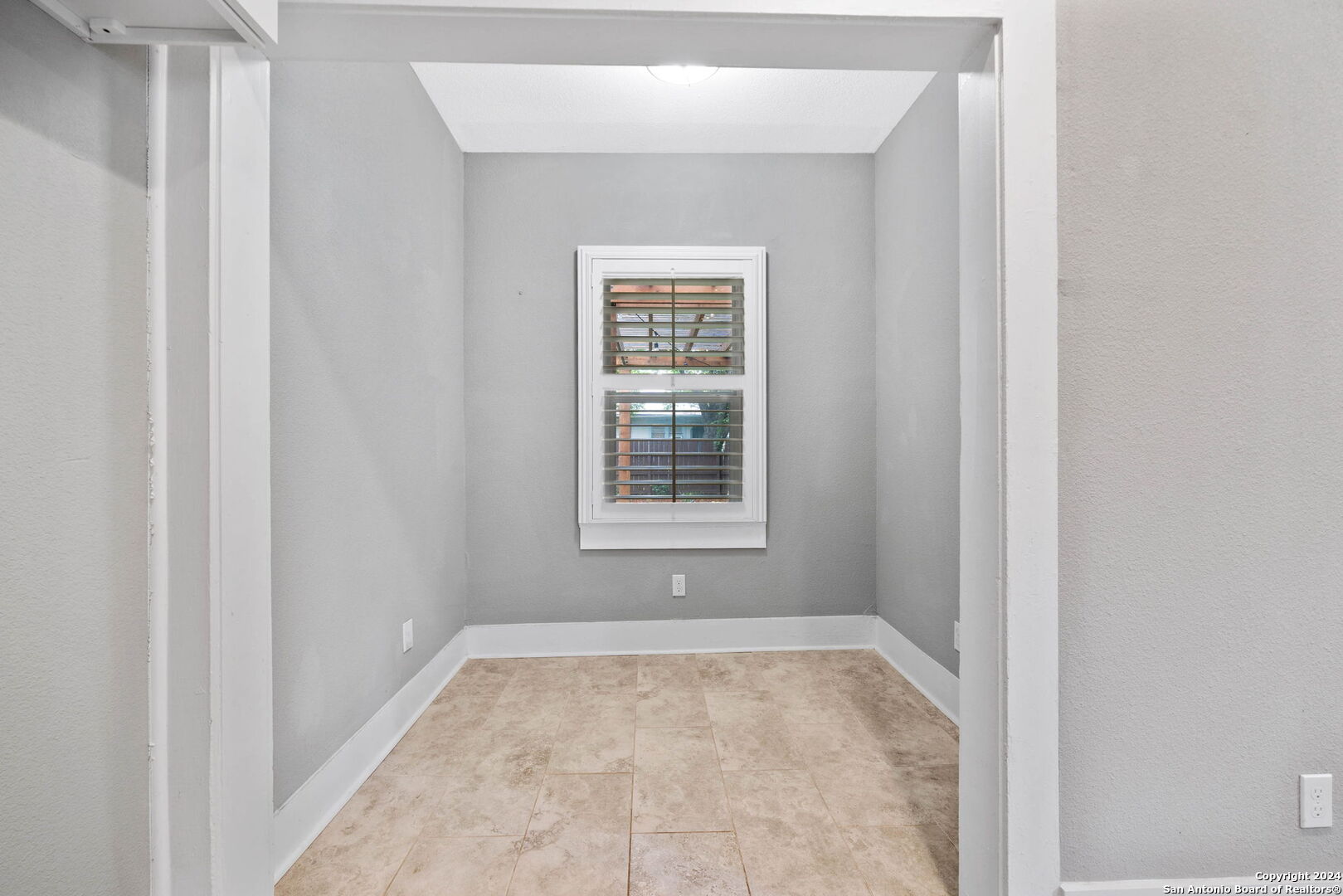 206 W High Avenue San Antonio TX 78210
