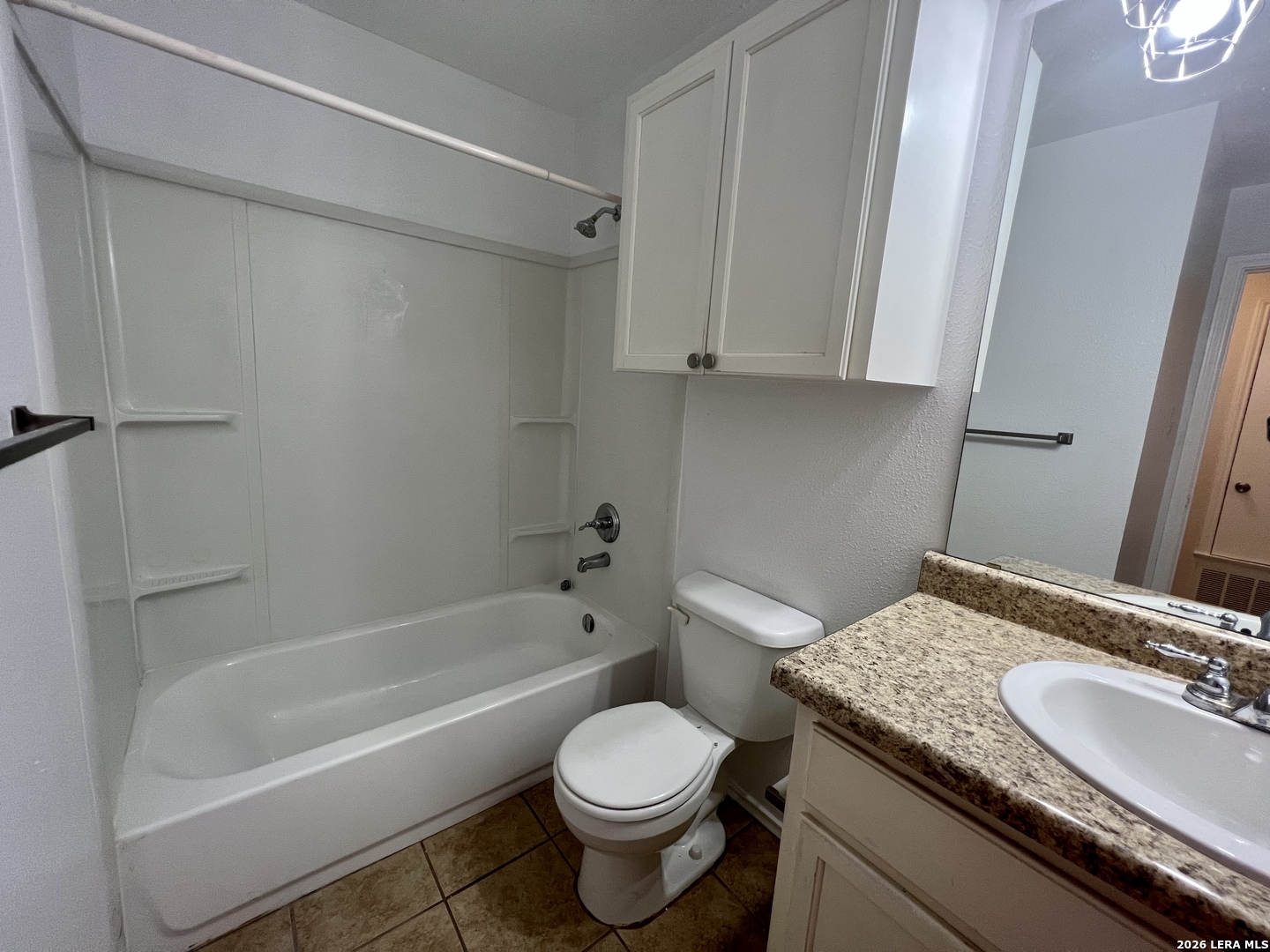 810 Station Street Converse TX 78109