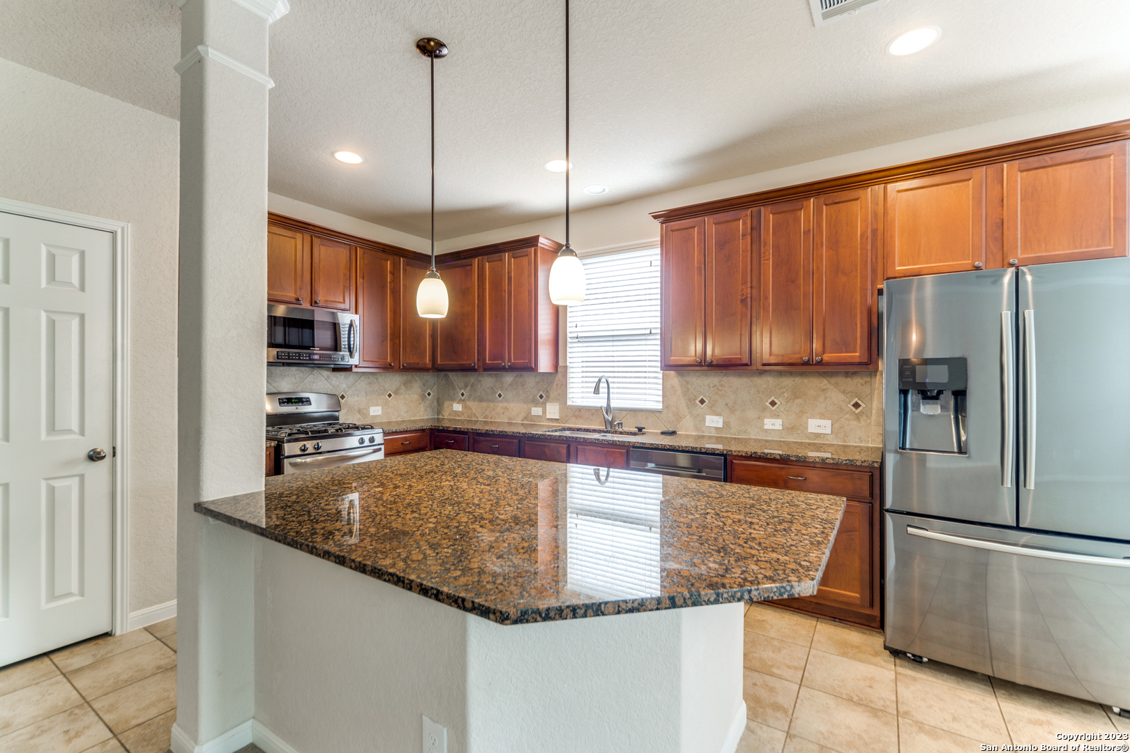 25031 Mcbride Drive San Antonio TX 78255