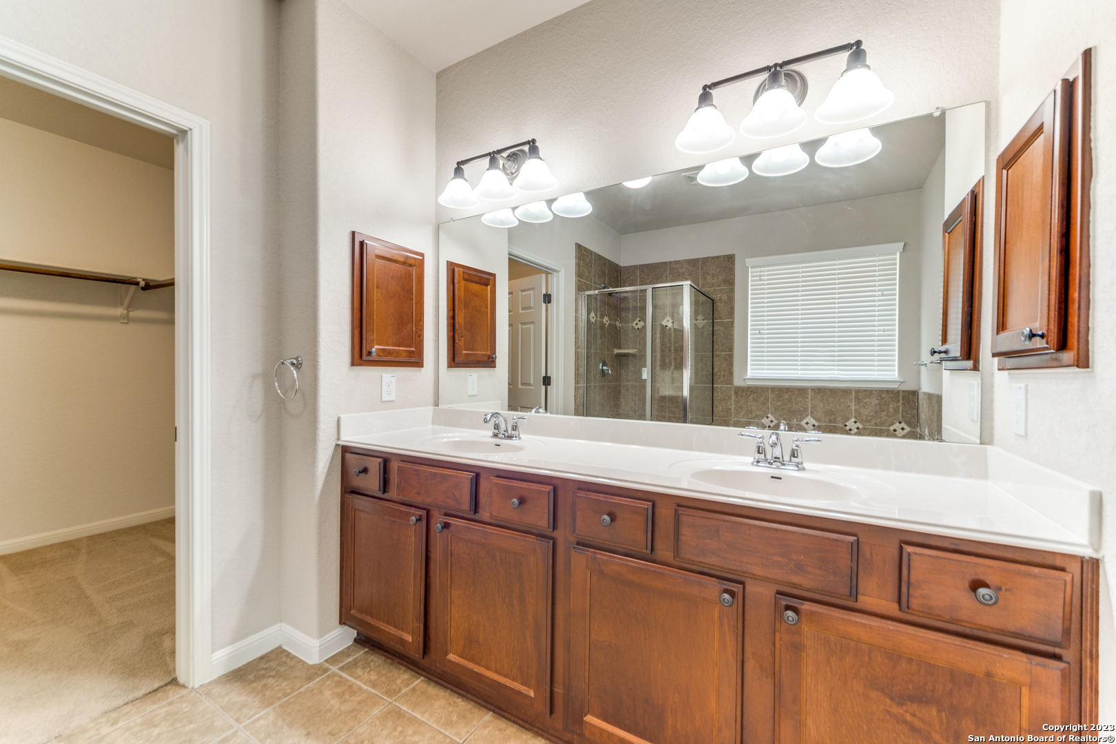 25031 Mcbride Drive San Antonio TX 78255