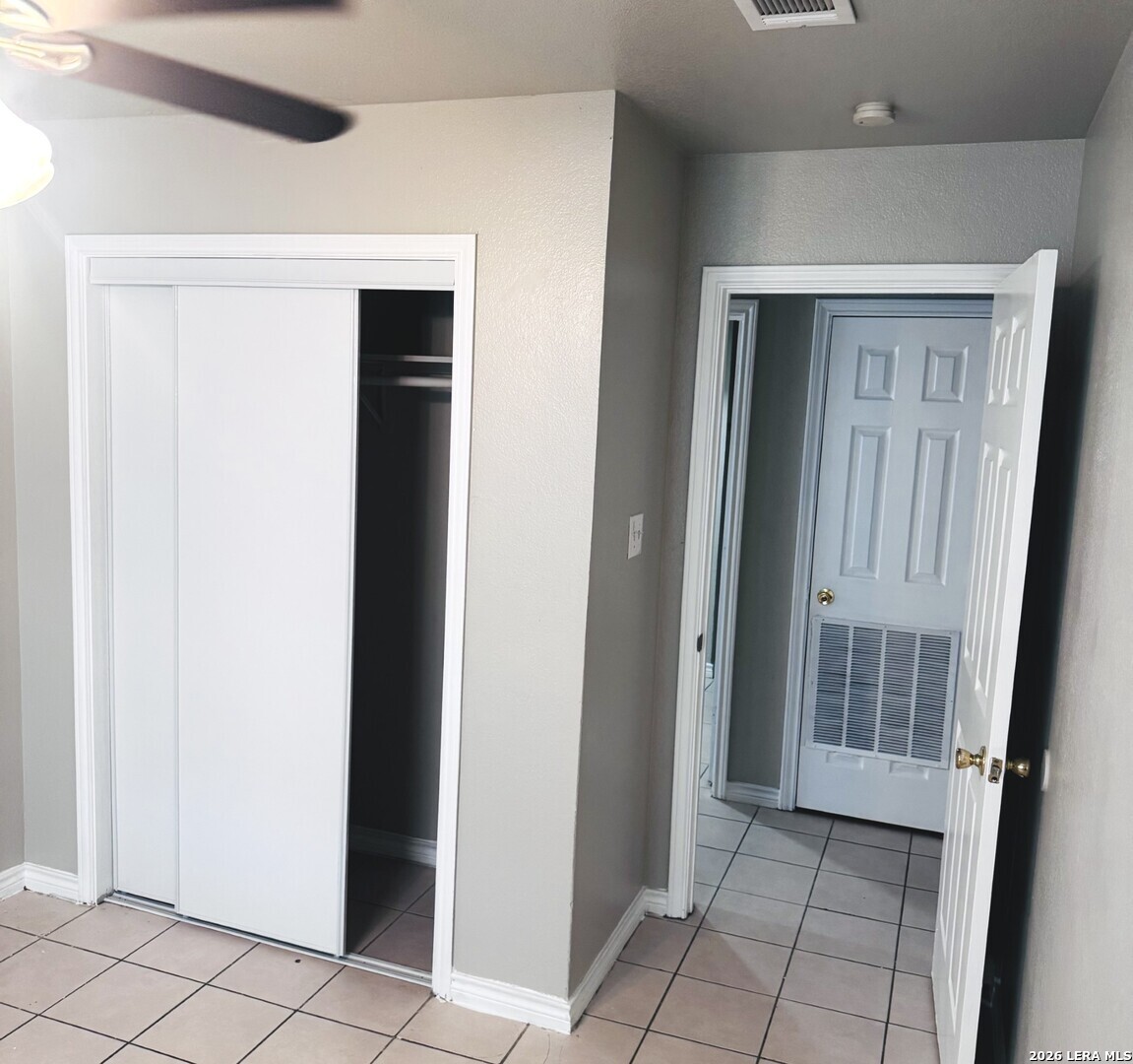 433 Amires Place San Antonio TX 78237