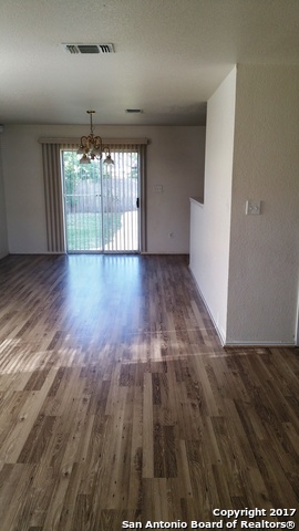 9722 Liberty Green San Antonio TX 78245
