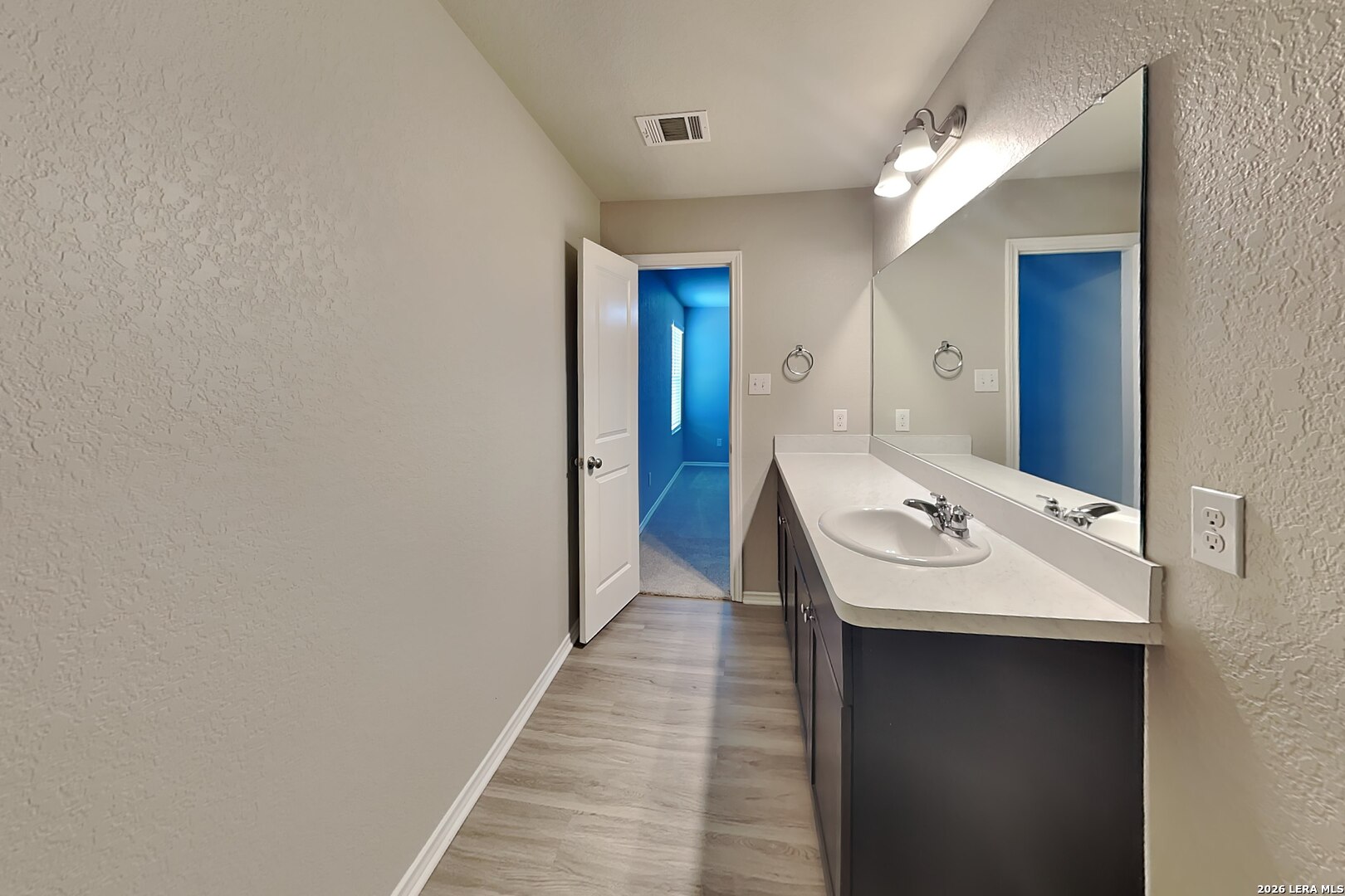 8506 Amistad Cove Converse TX 78109
