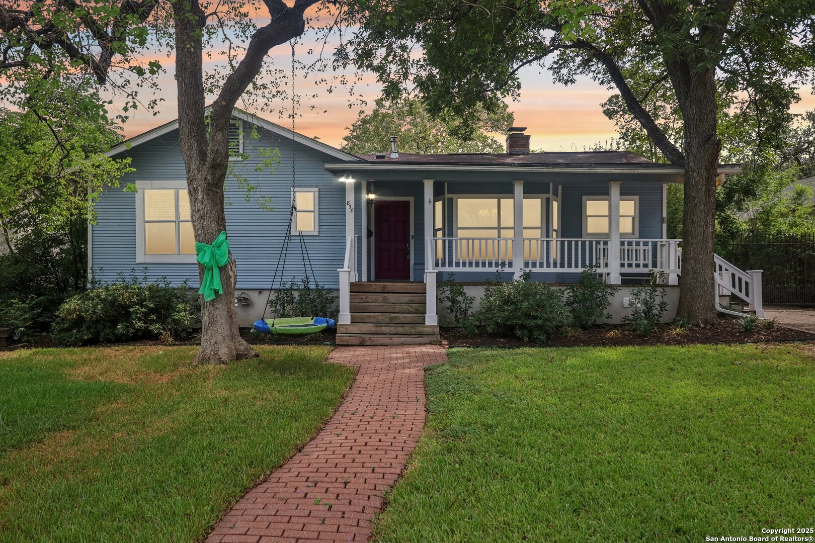 838 Wiltshire Avenue Terrell Hills TX 78209