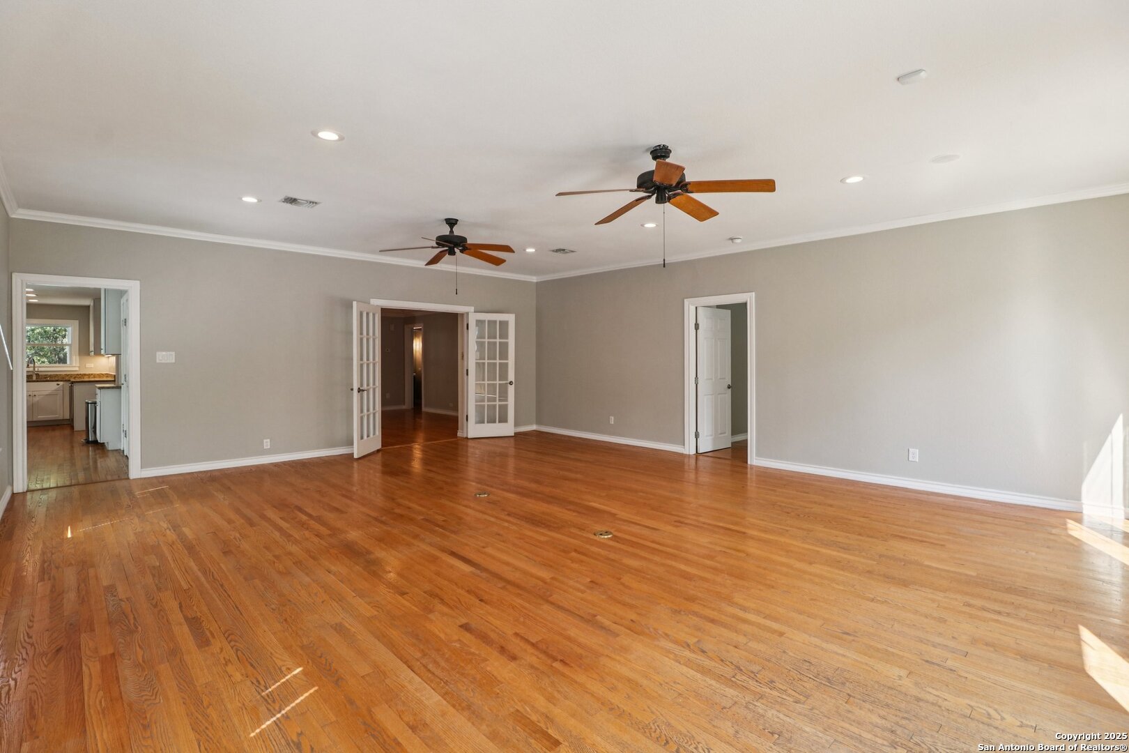 838 Wiltshire Avenue Terrell Hills TX 78209
