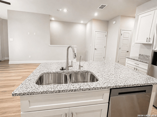 7158 Magnolia Creek San Antonio TX 78252