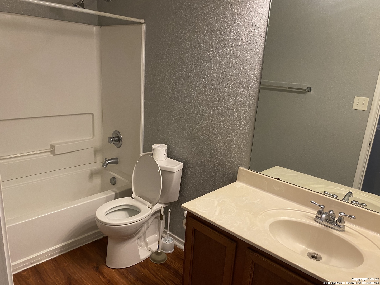 9310 Longmire Trace San Antonio TX 78245