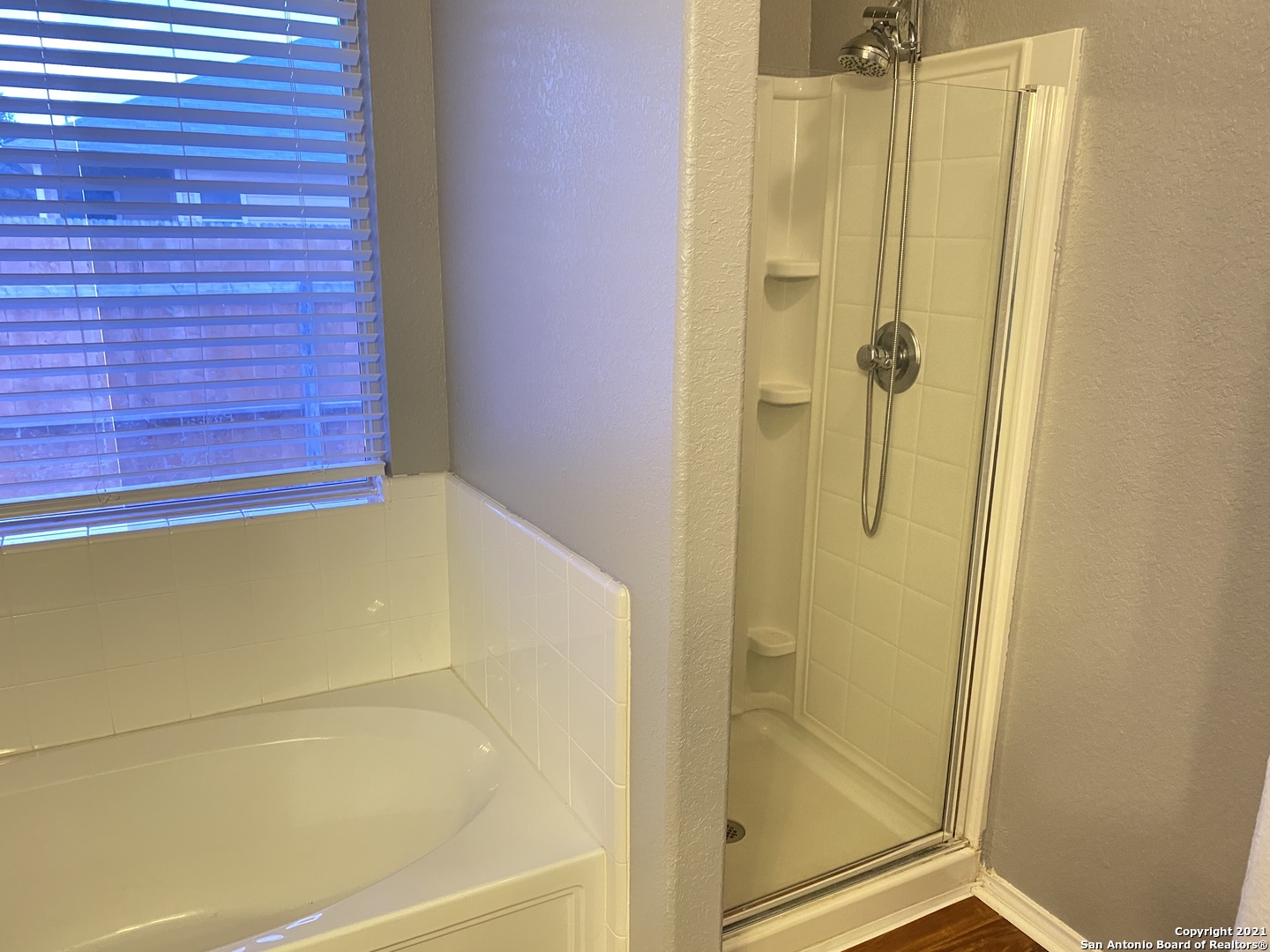 9310 Longmire Trace San Antonio TX 78245