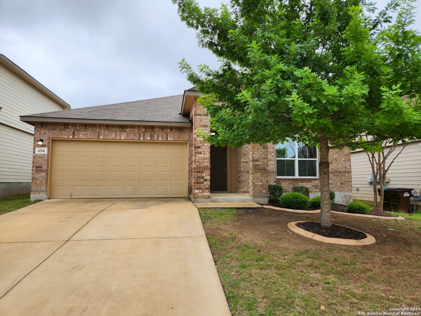 654 Sage Thrasher San Antonio TX 78253