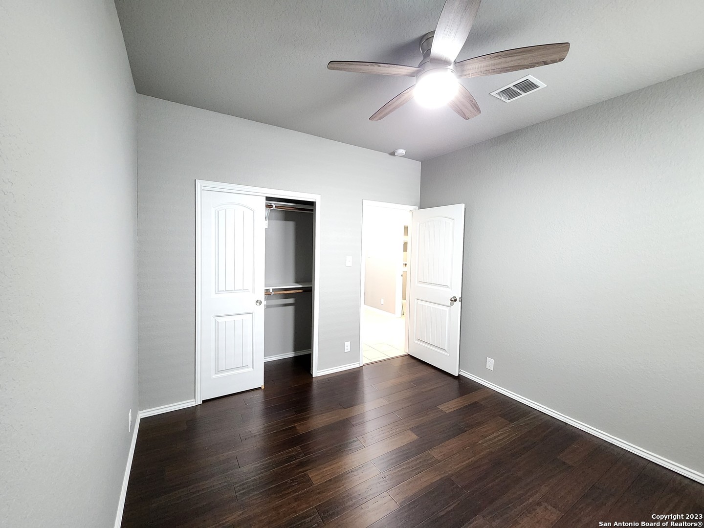 654 Sage Thrasher San Antonio TX 78253