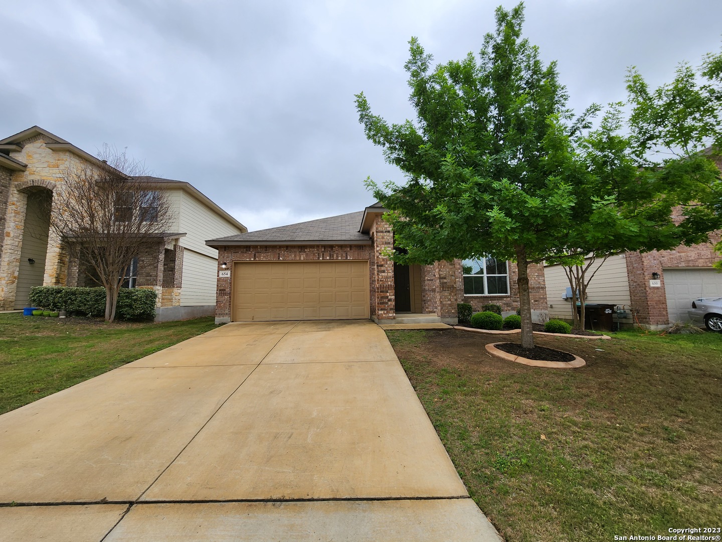 654 Sage Thrasher San Antonio TX 78253