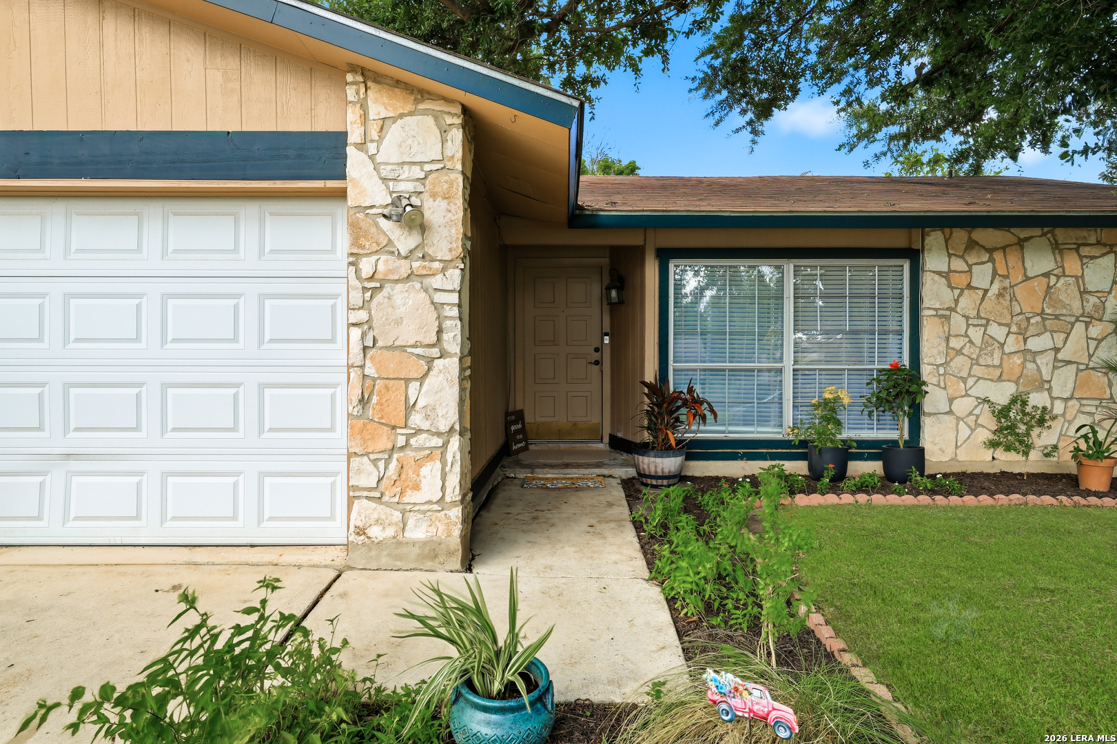 5279 Charolais Drive San Antonio TX 78247