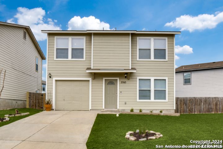 3743 Amber Leaf San Antonio TX 78245