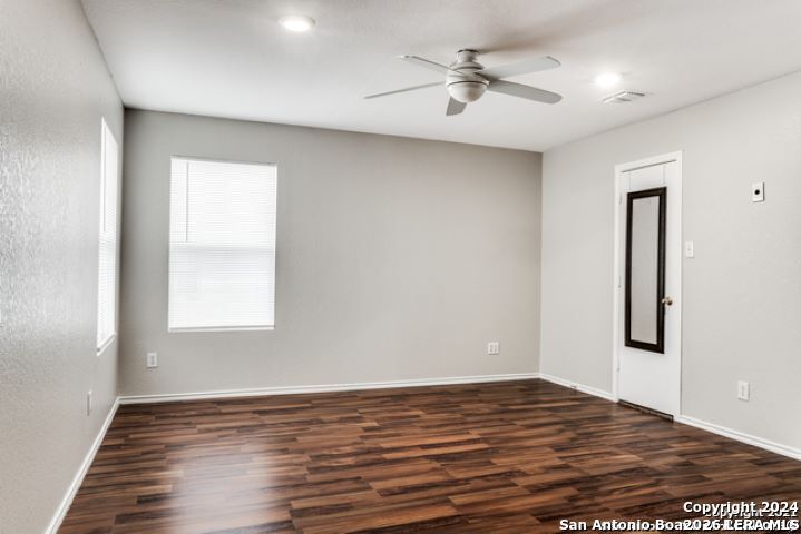 3743 Amber Leaf San Antonio TX 78245