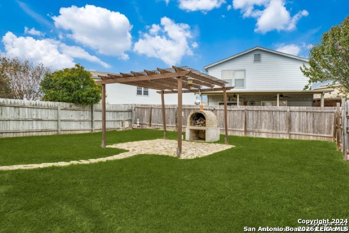 3743 Amber Leaf San Antonio TX 78245