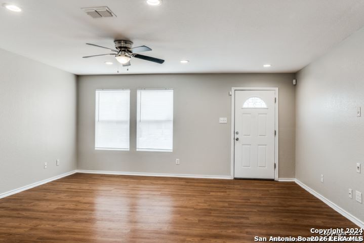 3743 Amber Leaf San Antonio TX 78245