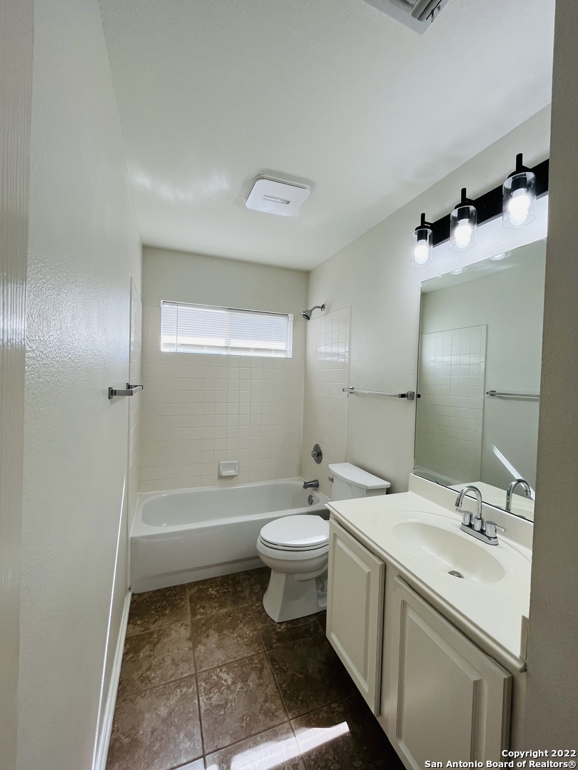 22622 Madison Park San Antonio TX 78260