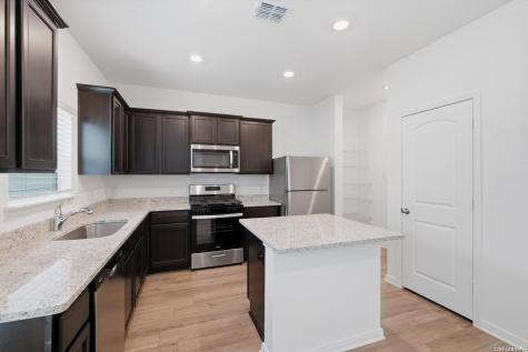 5919 Cooper Cash San Antonio TX 78252