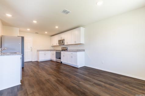 6222 Fieldrun San Antonio TX 78218