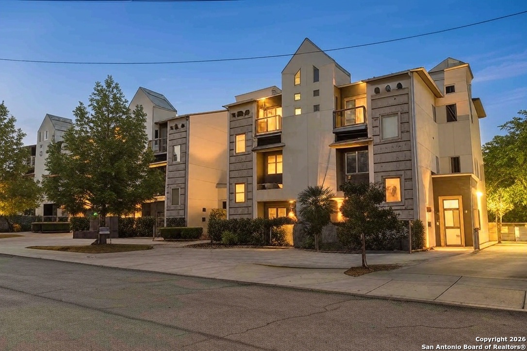 215 Annie Street Olmos Park TX 78212