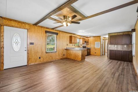 849 County Road 302 Floresville TX 78114