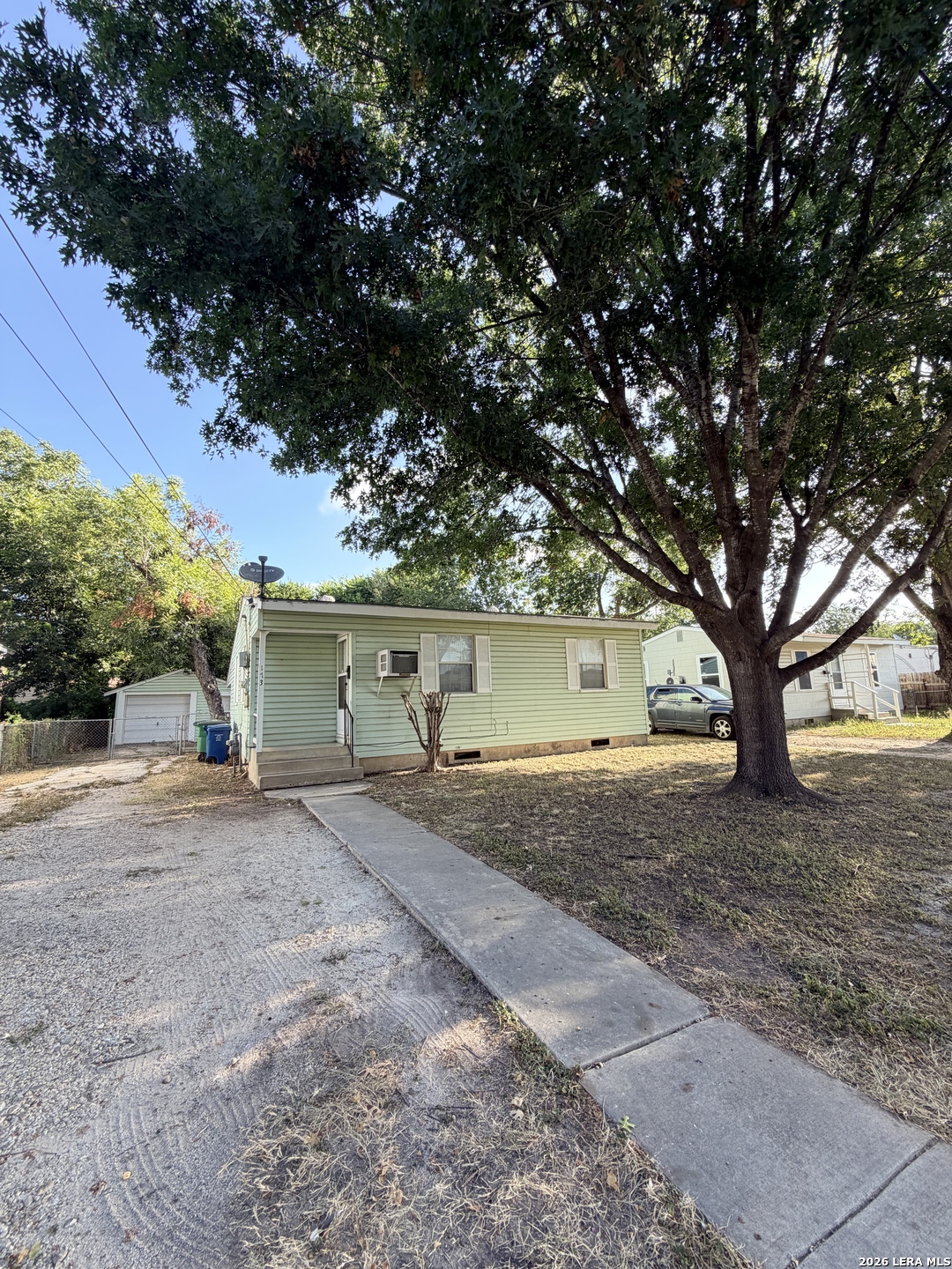 173 W Dickson Avenue San Antonio TX 78214