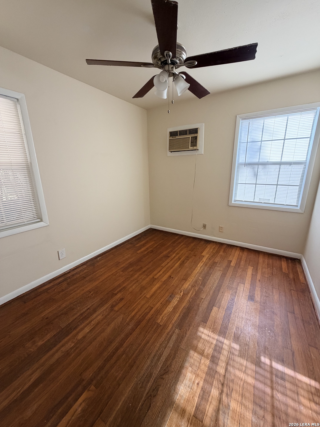 173 W Dickson Avenue San Antonio TX 78214