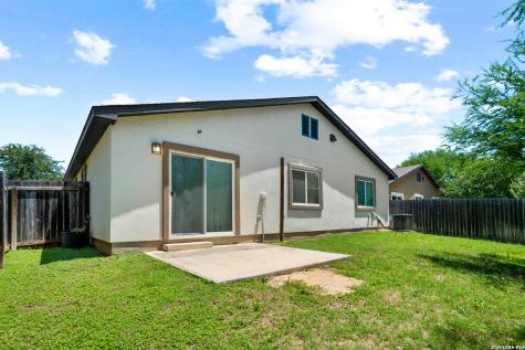 10110 Relic Oaks San Antonio TX 78240