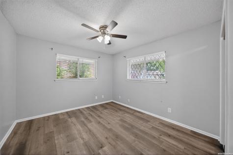 3743 Newrock Drive San Antonio TX 78230