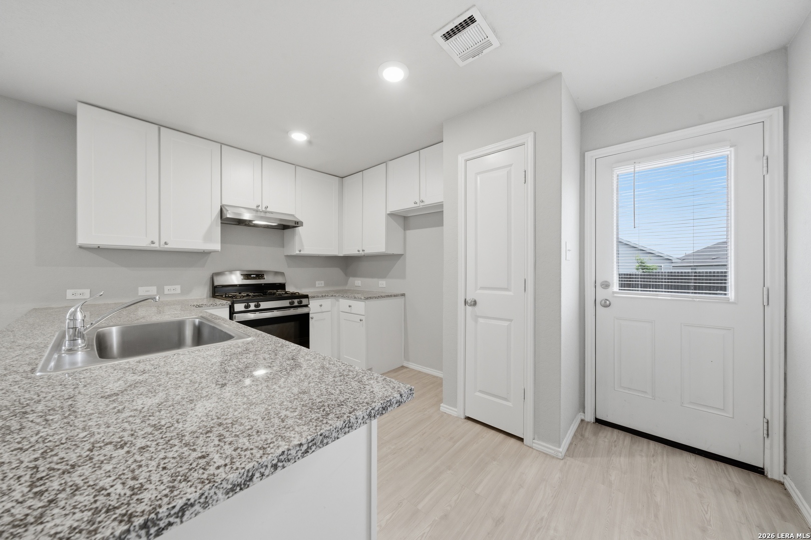 423 Ambush Ridge San Antonio TX 78220
