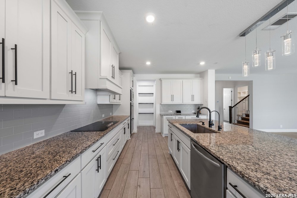 221 Terramar Cibolo TX 78108