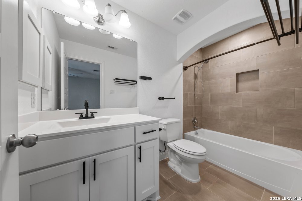 221 Terramar Cibolo TX 78108