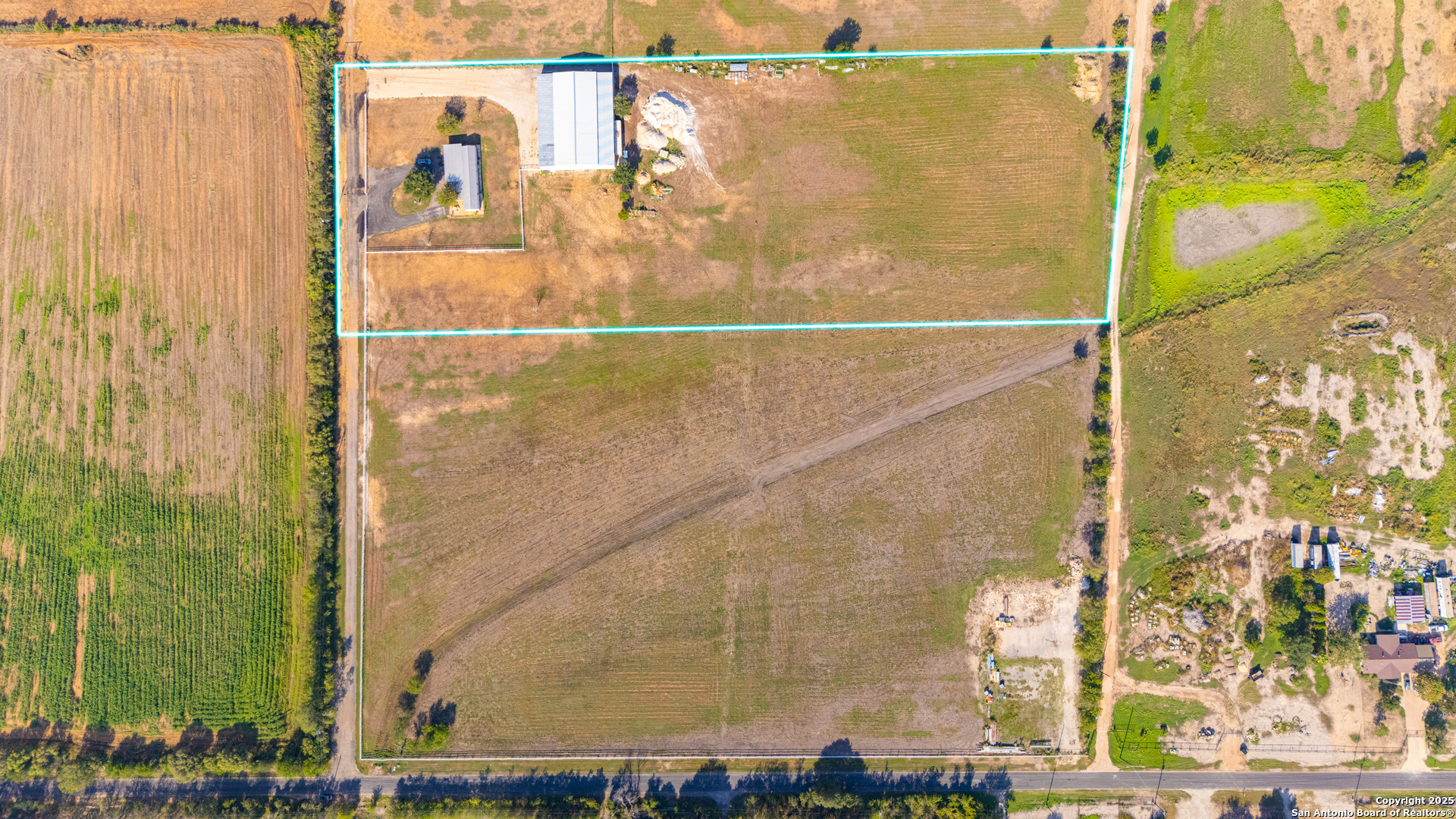 11791 Kinney Road Atascosa TX 78002