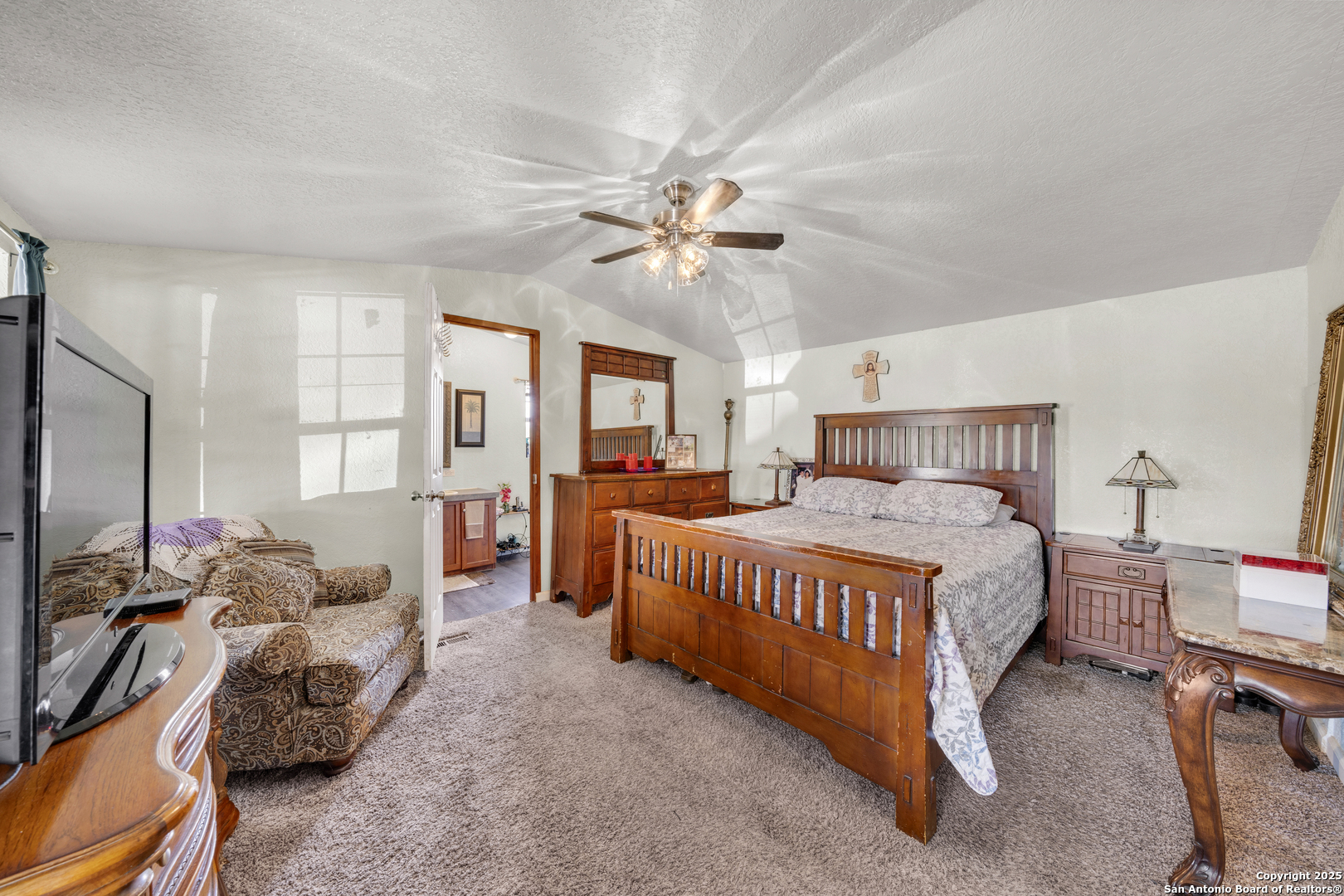 11791 Kinney Road Atascosa TX 78002
