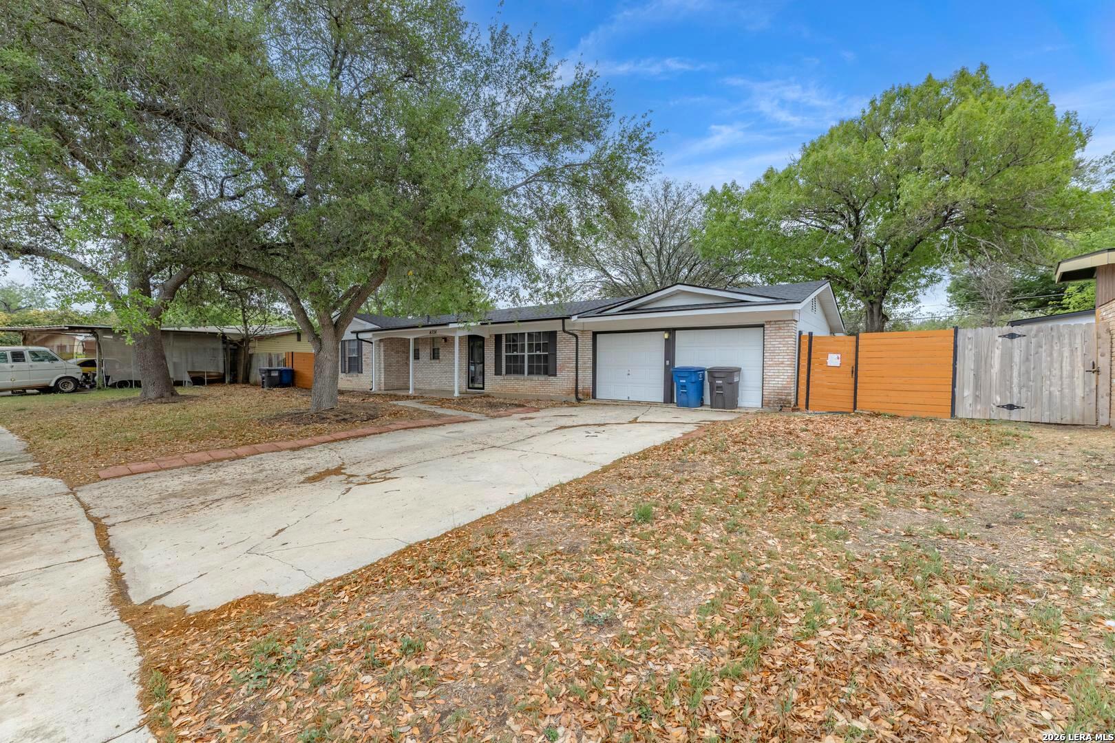 4526 Lyceum San Antonio TX 78229
