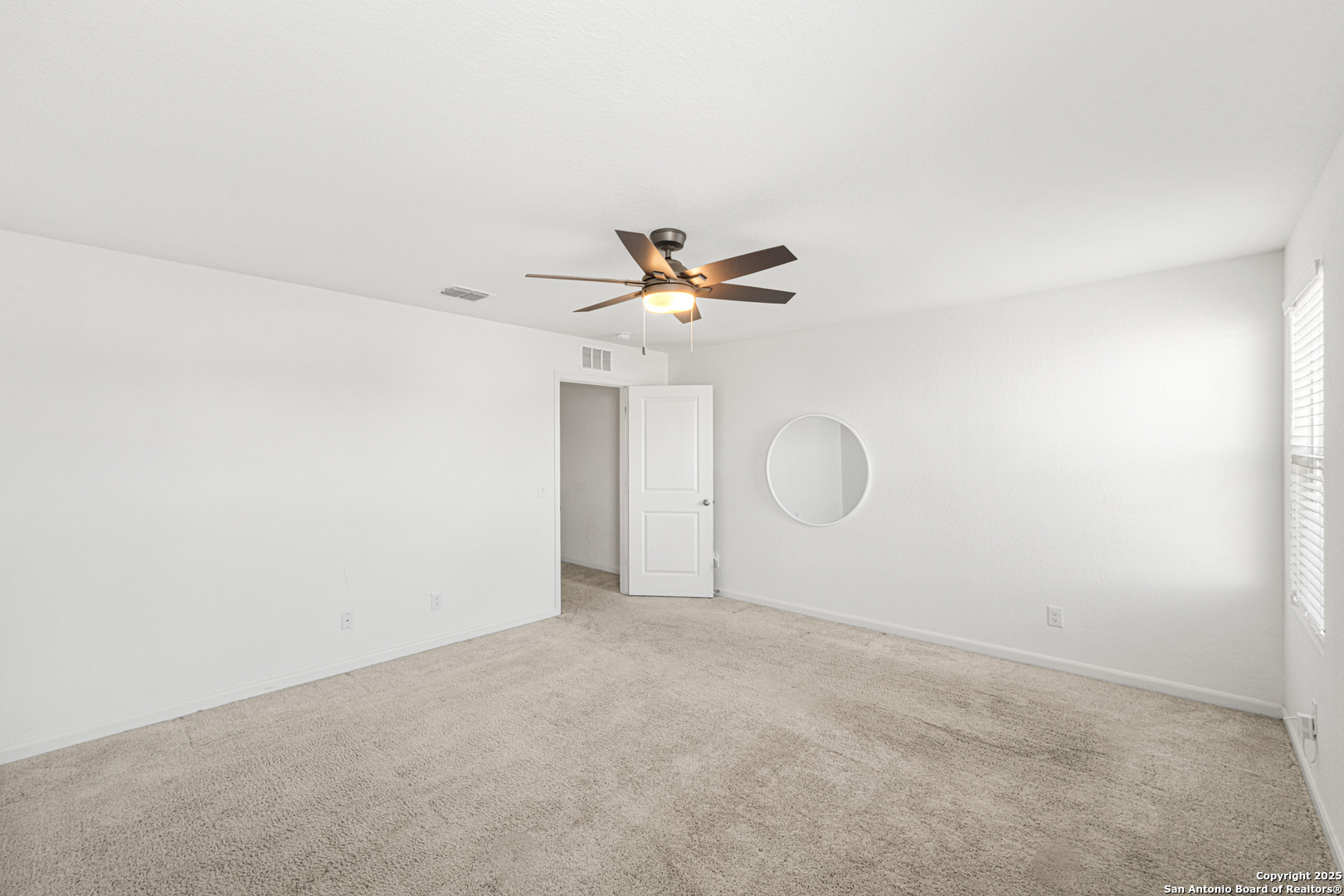 5639 Pearl Meadow Converse TX 78109