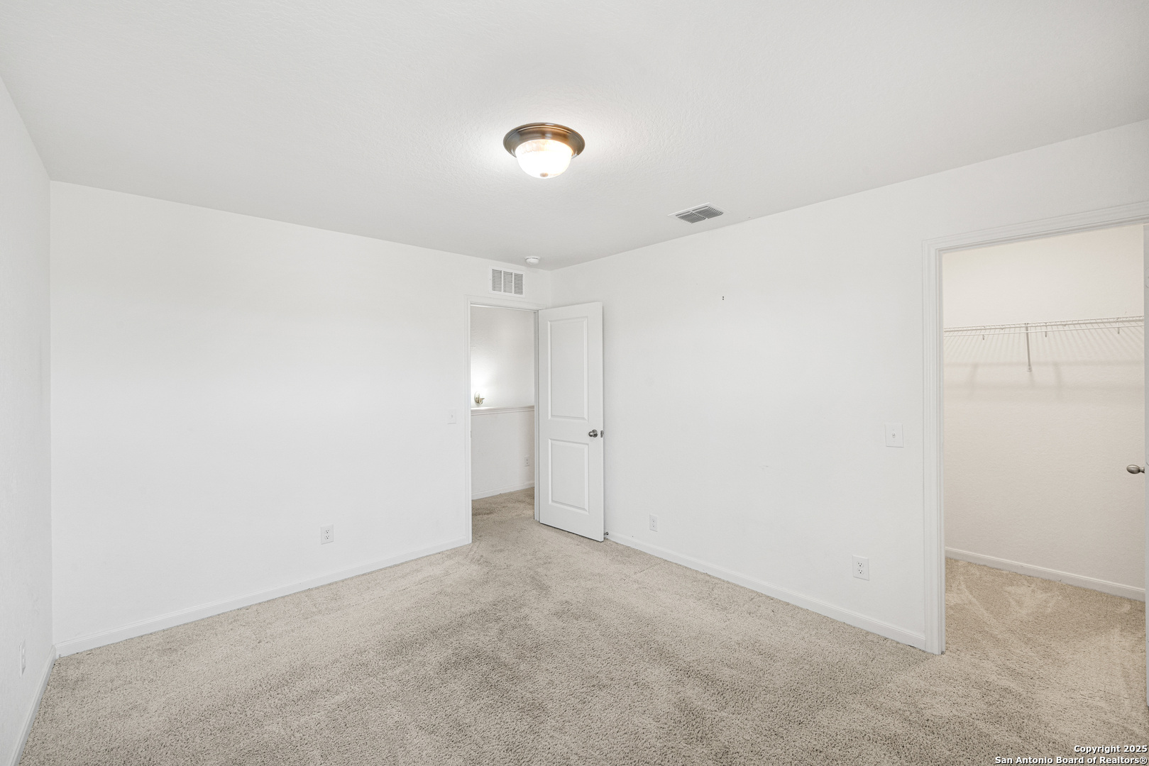 5639 Pearl Meadow Converse TX 78109