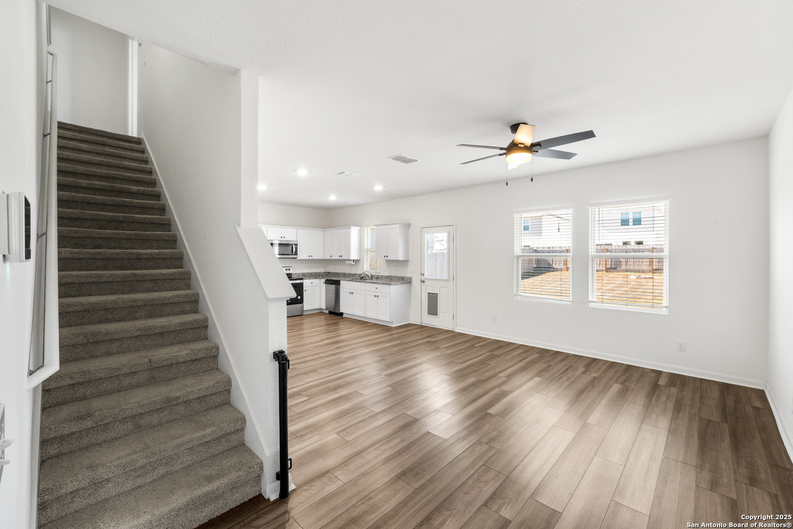 5639 Pearl Meadow Converse TX 78109