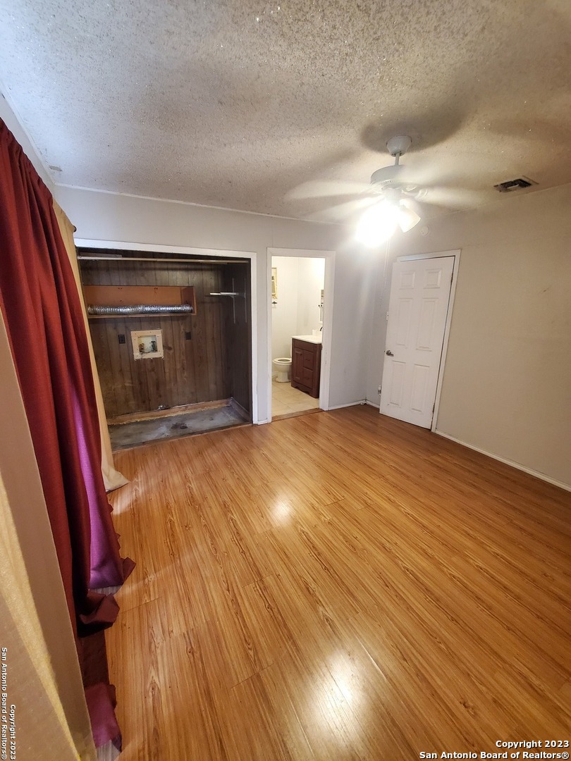 114 Pardo Circle San Antonio TX 78228