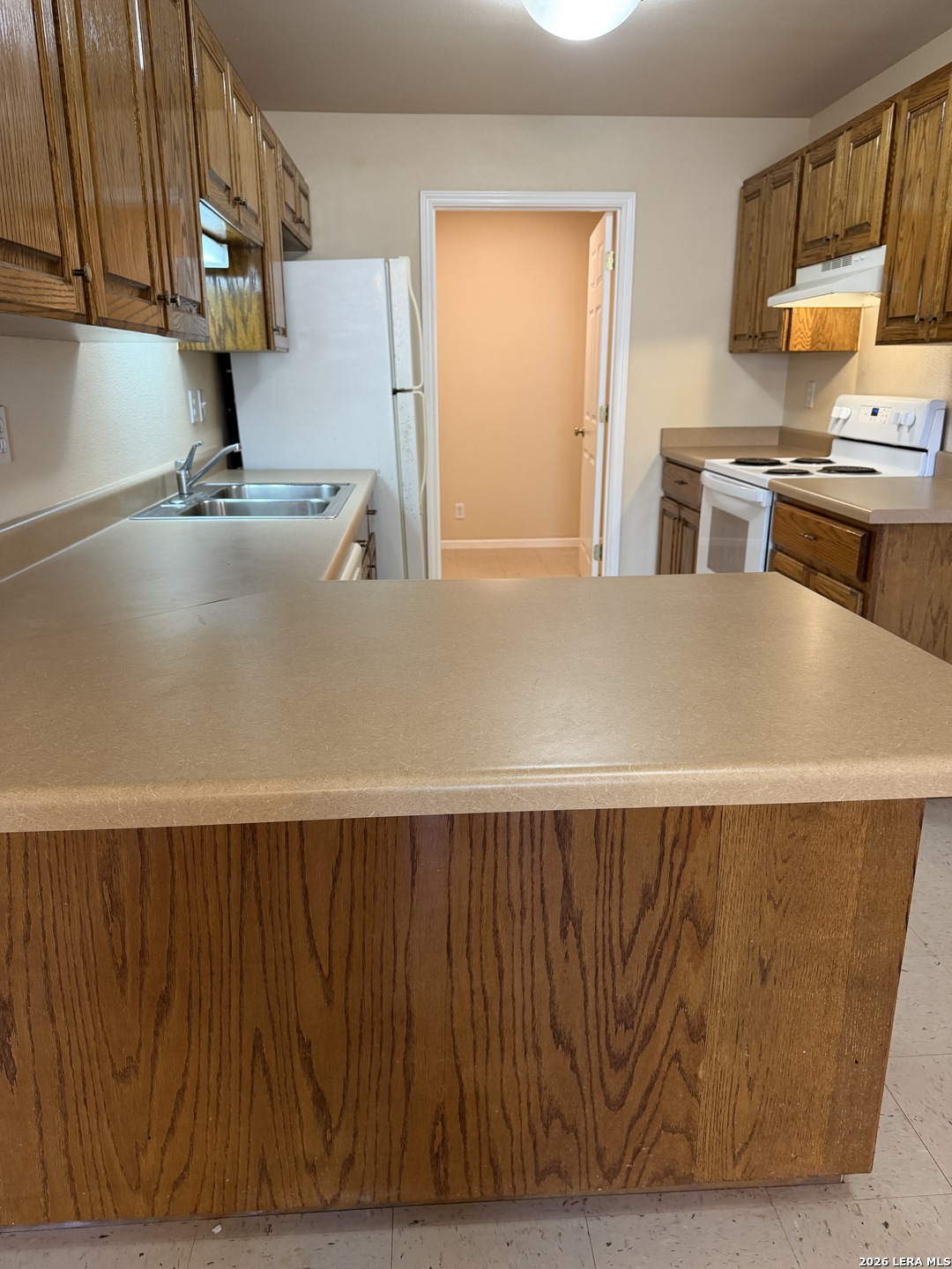 212 Schriewer Poth TX 78147