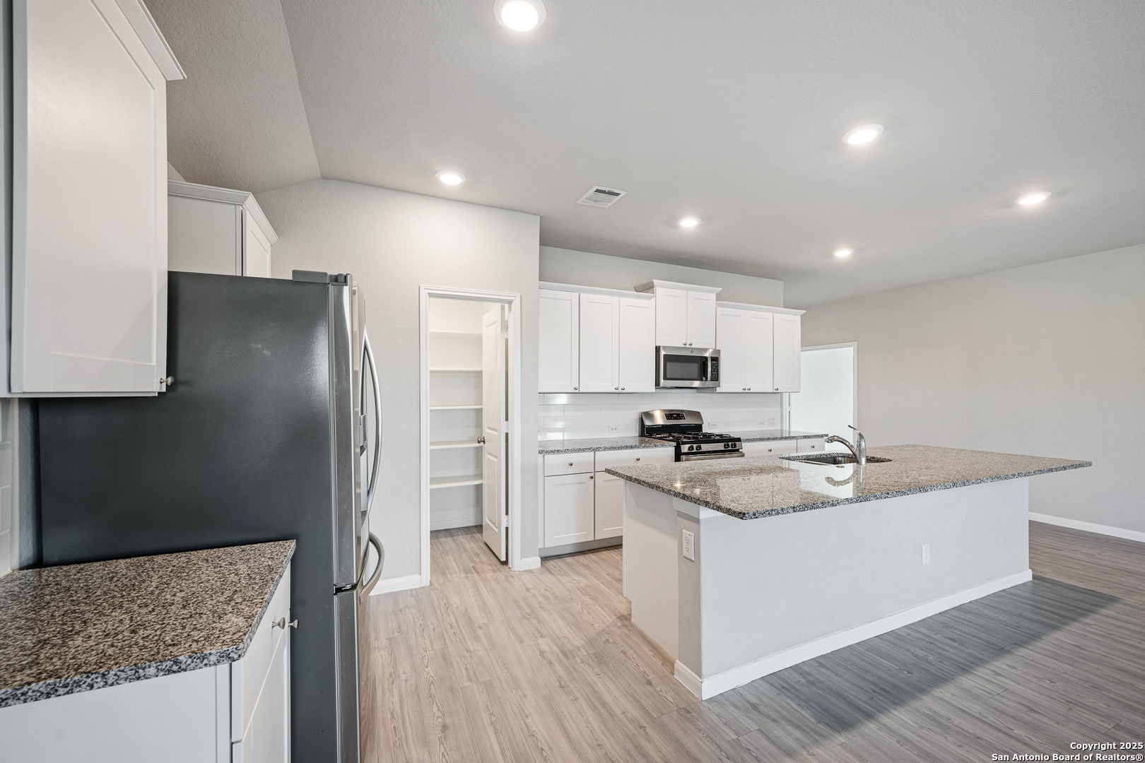 15214 Counterpoint San Antonio TX 78245