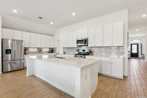 8908 Luciano Ridge Seguin TX 78155