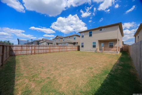 6623 Whisper Pond San Antonio TX 78252