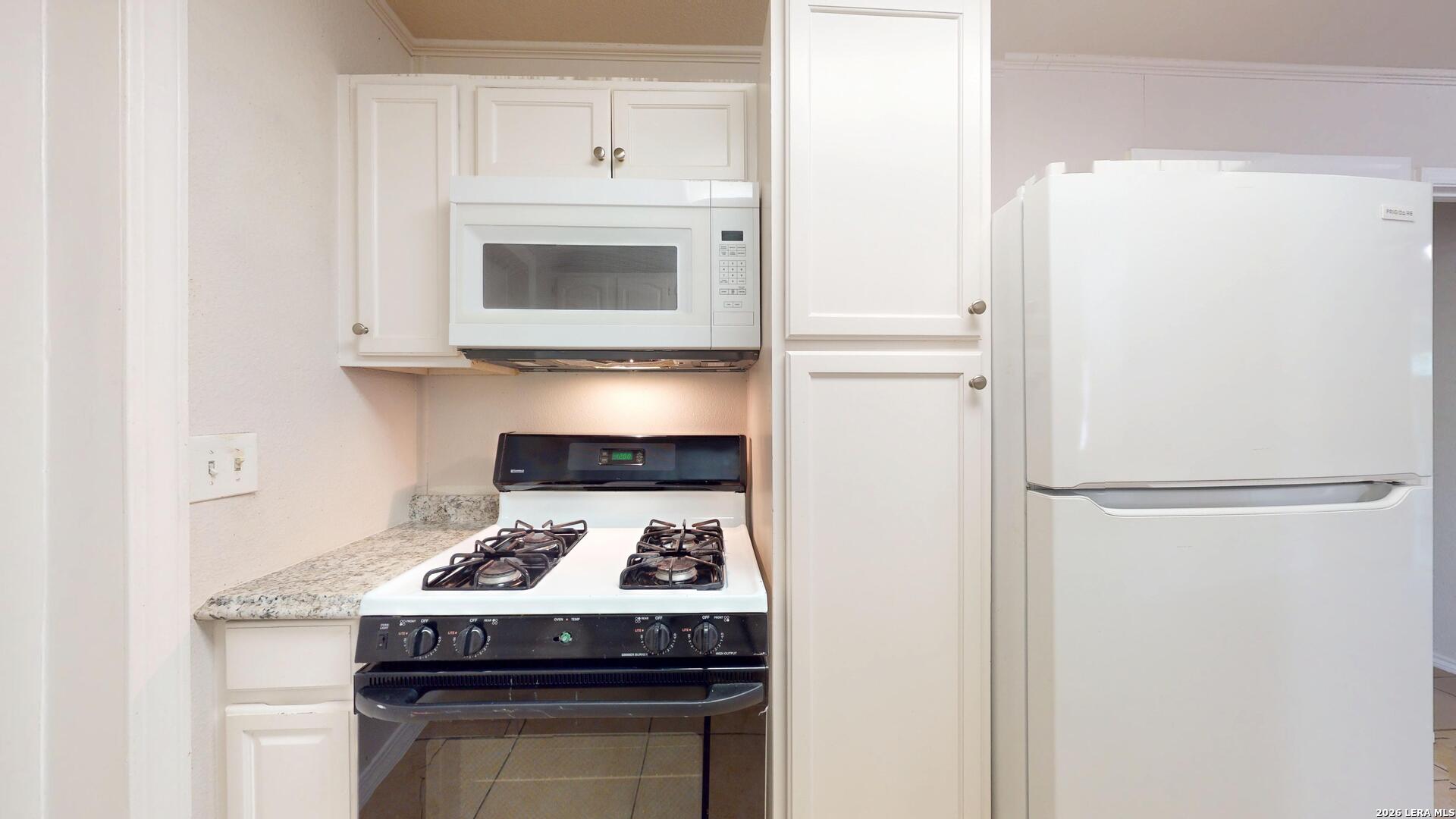 8826 Cape Valley Street San Antonio TX 78227