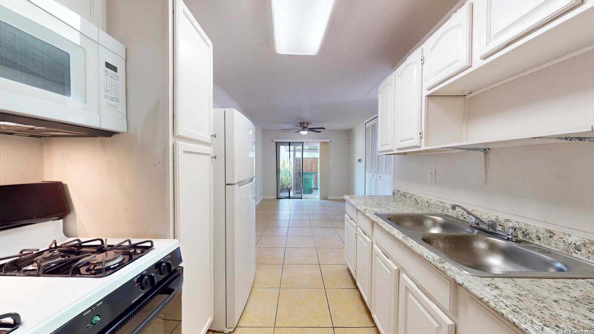 8826 Cape Valley Street San Antonio TX 78227