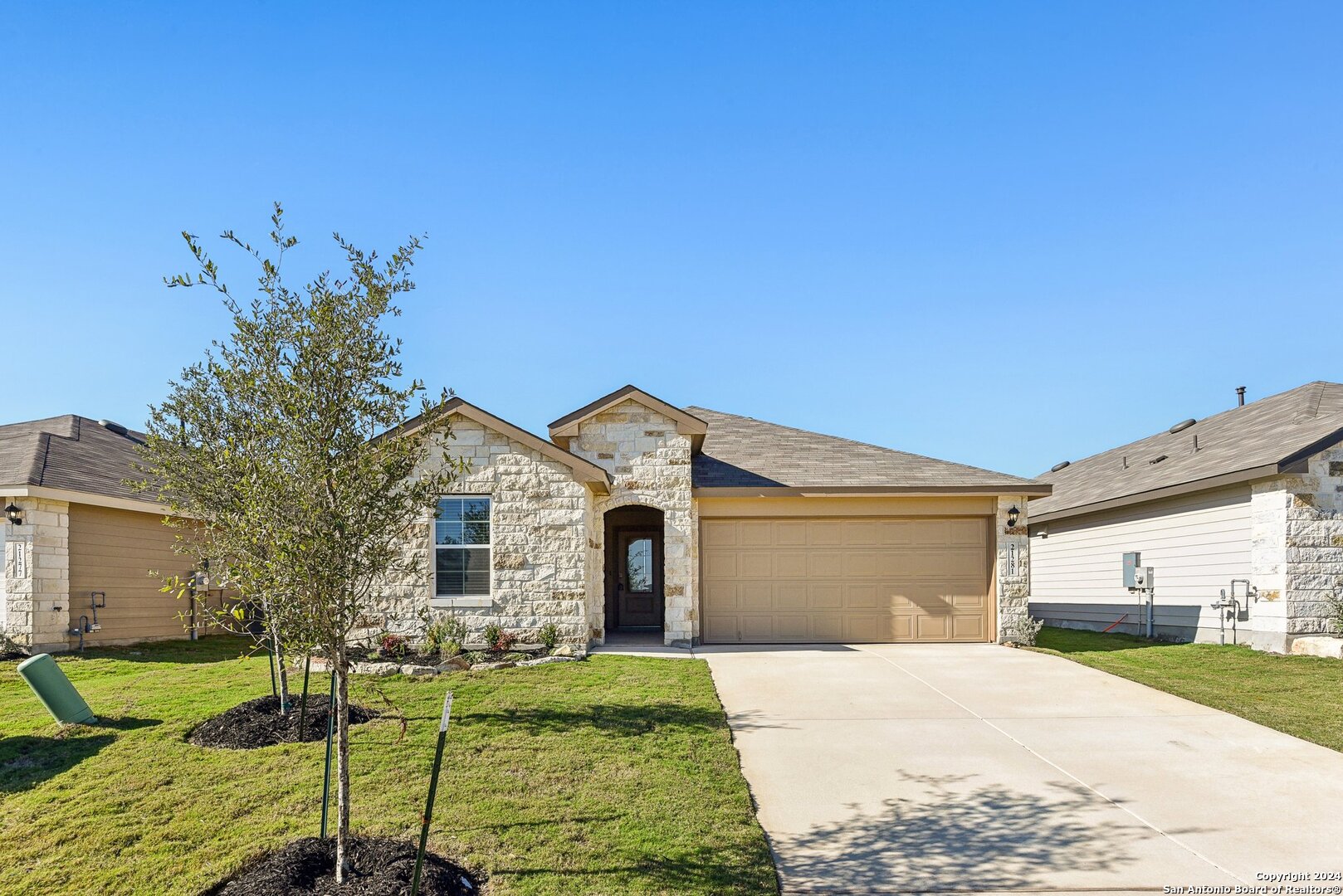 21281 Millstream Bend San Antonio TX 78266